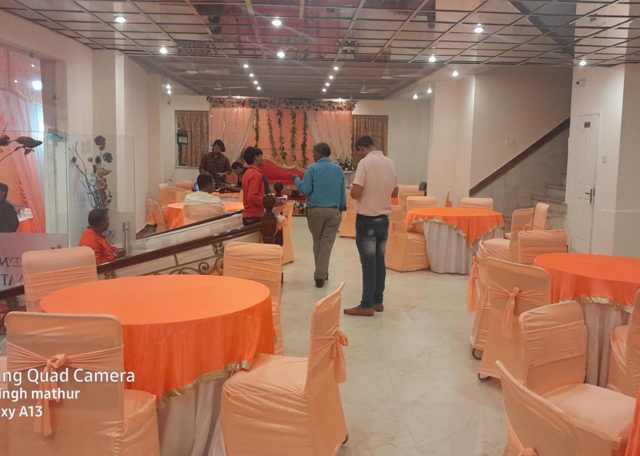 Hotel Amenda International New Delhi Extérieur photo